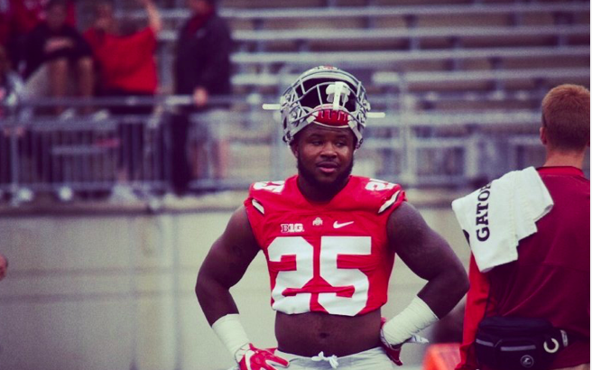 Mike Weber Pays Homage to Ezekiel Elliott Rocking a Crop Top During Pregame  Warmups