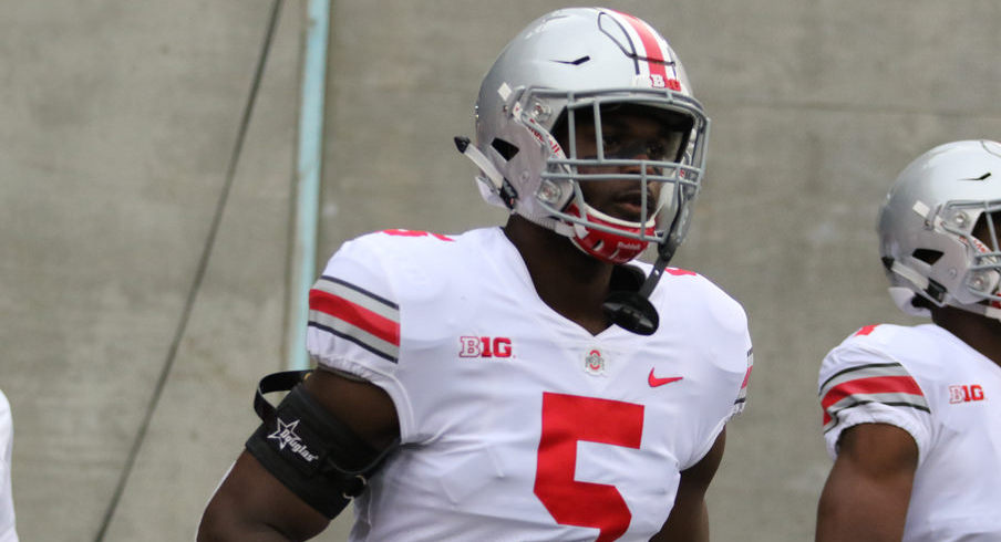 Watch Ohio State linebacker Baron Browning's strip-sack of