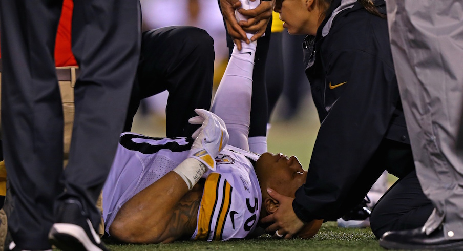 Reports: Steelers LB Ryan Shazier suffered spinal contusion