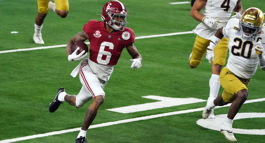 Alabama Receiver DeVonta Smith Wins the Heisman Trophy - WSJ