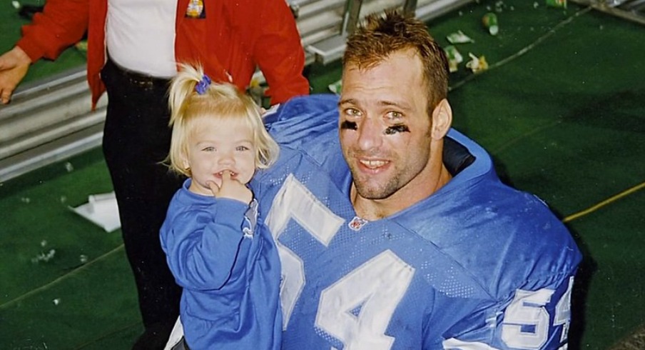 Detroit Lions induct legendary linebacker Chris Spielman into