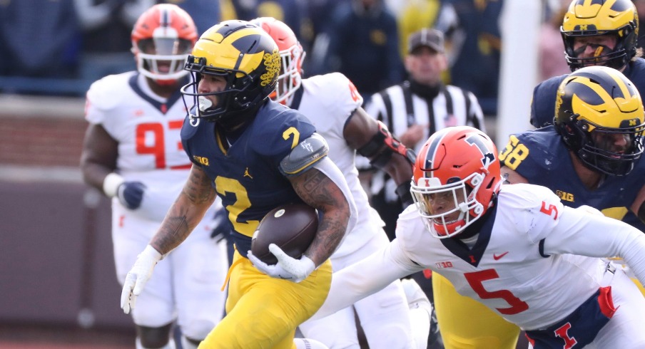 Michigan Running Back Blake Corum Exits Illinois Game With