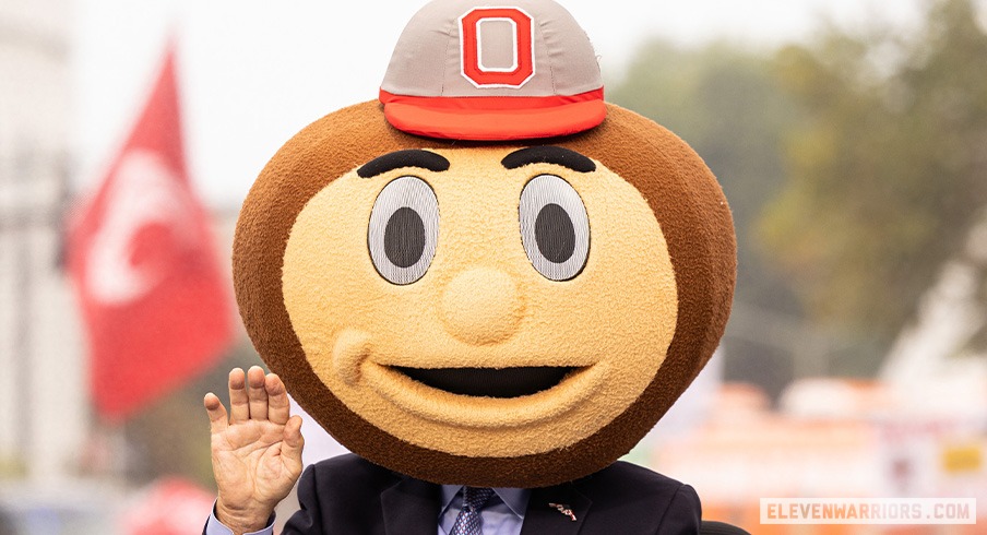 Lee Corso's headgear pick for Duke vs. Notre Dame will STUN you