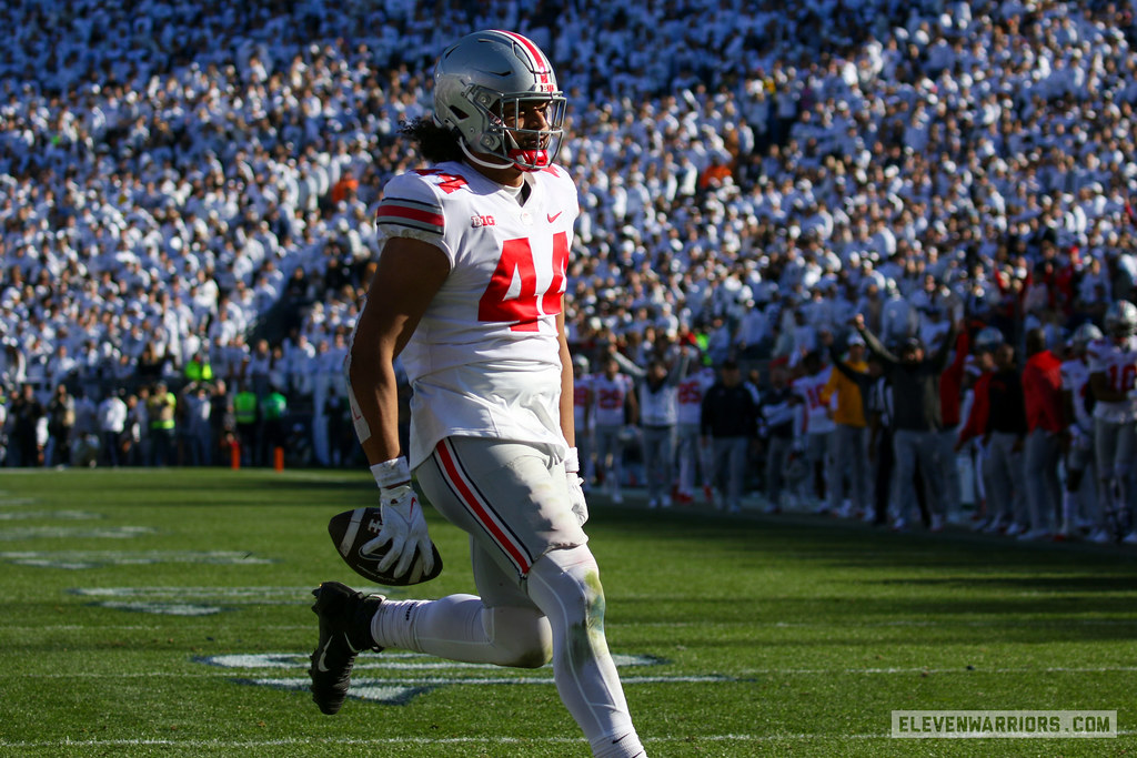 Defensive lineman J.T. Tuimoloau of The Ohio State Buckeyes