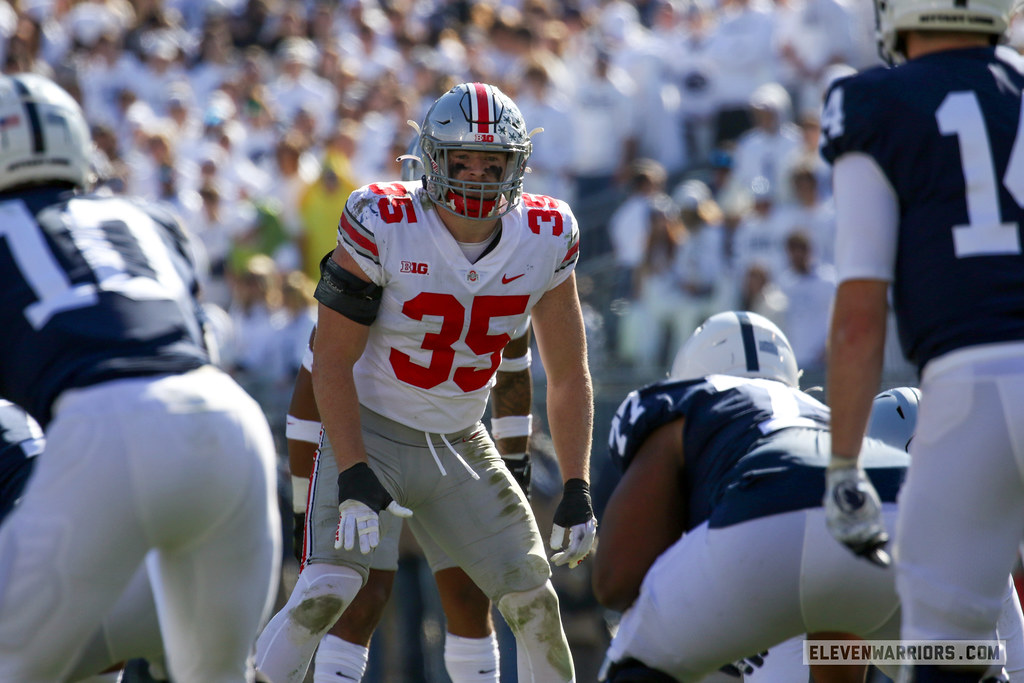 Linebacker Tommy Eichenberg of The Ohio State Buckeyes