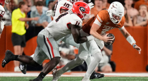 Georgia’s Jalon Walker sacks Texas quarterback Quinn Ewers