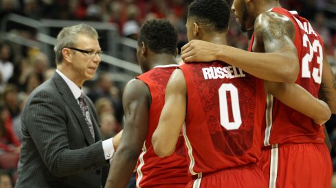 Jeff Boals instructs the team.