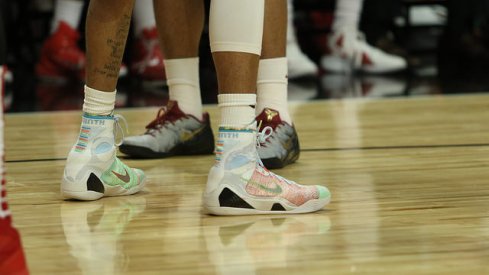 D'Angelo Russell's kicks of the day