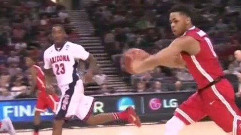 D'Angelo Russell delivers the filthiest no-look pass you'll see this entire tournament.