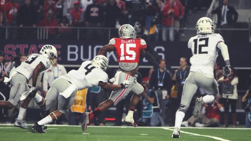 Zeke and 'the slobs' ran all over Oregon's three-man front