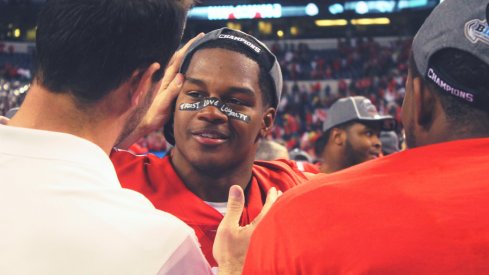 A look at how Ohio State defensive coordinator motivates middle linebacker Raekwon McMillan.