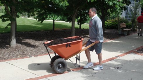 Greg Schiano brought the dirt for the May 20th 2016 Skull Session