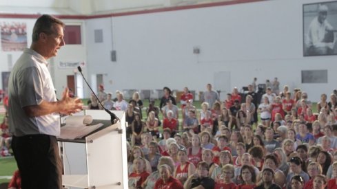 Urban Meyer addresses participants at Ohio State Football Women's Clinic