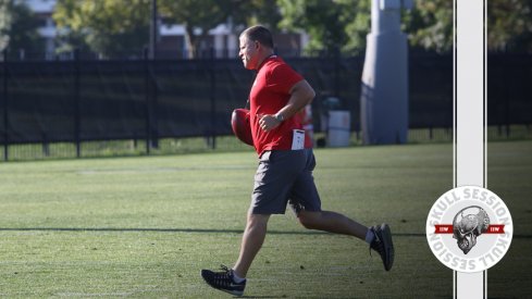 Greg Schiano runs to the July 11th 2016 Skull Session