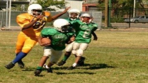 Jamarco Jones terrorizes pee wees in Chicago.