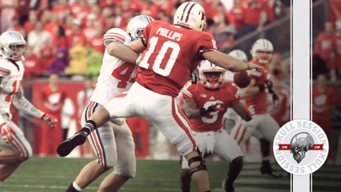 Zach Boren dumps Generic Wisconsin QB #10 to get to the October 13th 2016 Skull Session.