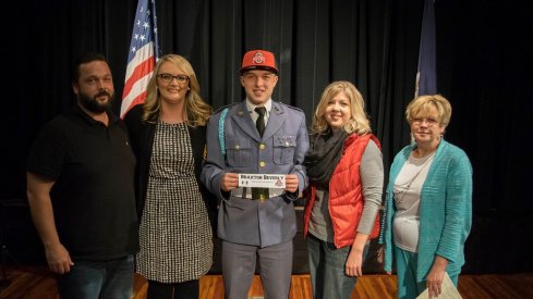 Braxton Beverly signs with Ohio State