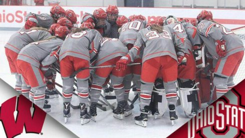 The Ohio State women's hockey Buckeyes prepare for their game.