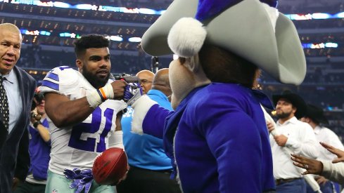 The NFL won't fine Dallas Cowboys running back Ezekiel Elliott for his Salvation Army jump.