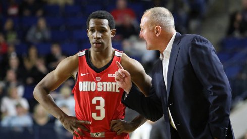 Thad Matta talks to C.J. Jackson earlier this season. 