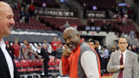 Gene Smith releases statement of support of Ohio State men's basketball coach Thad Matta.