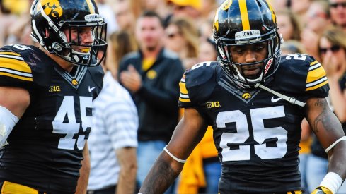 Drake Kulick (45), Akrum Wadley (25) and Iowa could pose a quietly dangerous threat to Ohio State this November.