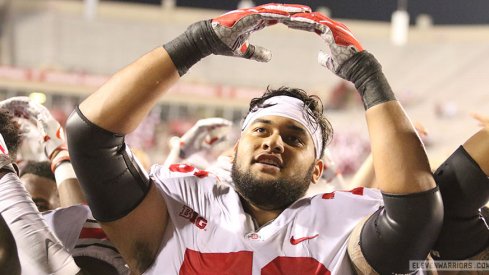 Branden Bowen sings Carmen Ohio