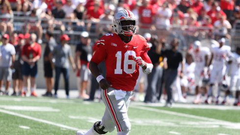 J.T. Barrett had a very strong showing against UNLV, but how did it compare to those of Dwayne Haskins and Joe Burrow?