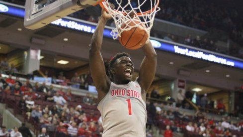 Jae'Sean Tate drops in a high-percentage shot. 