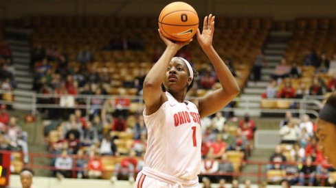 Stephanie Mavunga led the way for the Buckeyes.