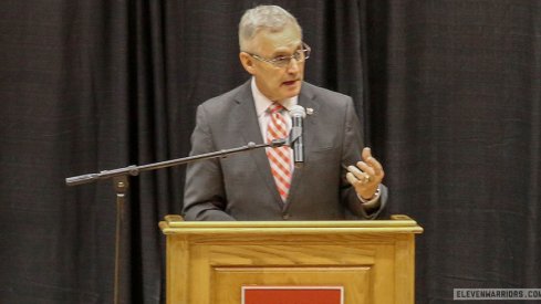 Jim Tressel Remembers Earle Bruce