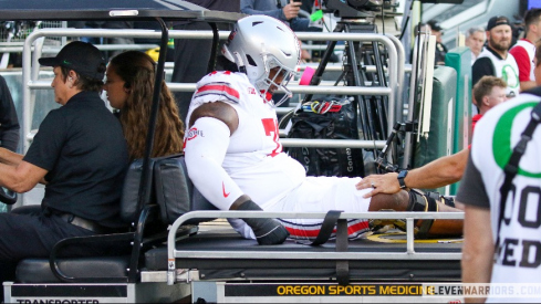 Simmons Carted Off vs. Oregon