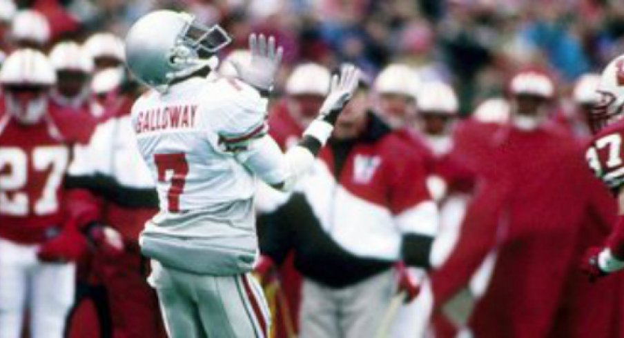 FlashBuck: Joey Galloway Owned the Field in the Early 90s