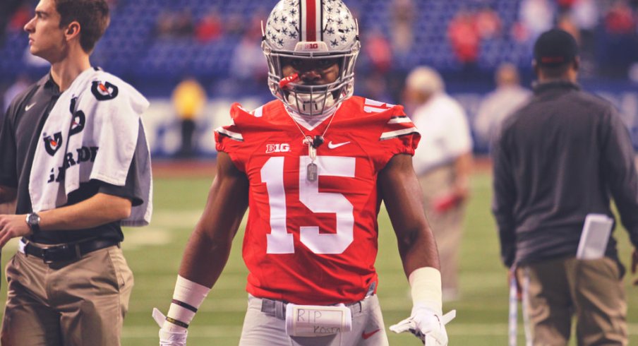 Ohio State football  Ezekiel Elliott runs his way into school history