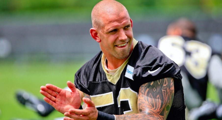 James Laurinaitis signs with the New Orleans Saints 