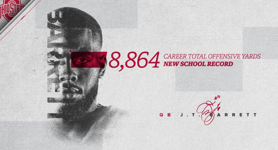 J T Barrett Becomes Ohio State S Career Total Offensive Yards Record Holder Eleven Warriors