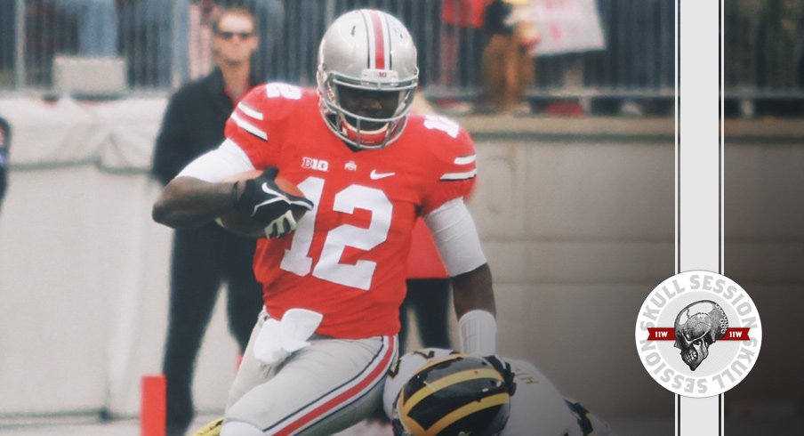 Cardale Jones baptizes a Michigan Man for the November 20th Skull Session