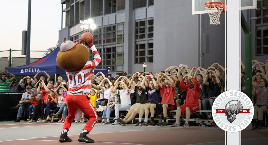 Brutus Buckeye swishes the April 9 2018 Skull Session.