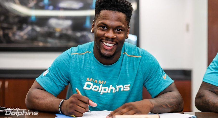 Jerome Baker Signs Contract With Miami Dolphins | Eleven Warriors