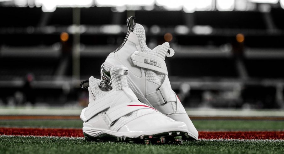 lebron baseball cleats