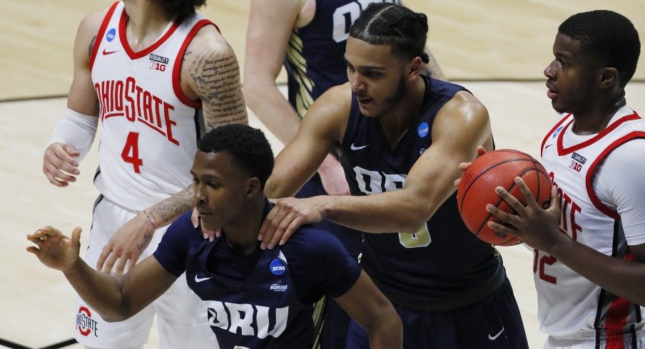 Oral Roberts shocks Ohio State, first big upset of NCAAs