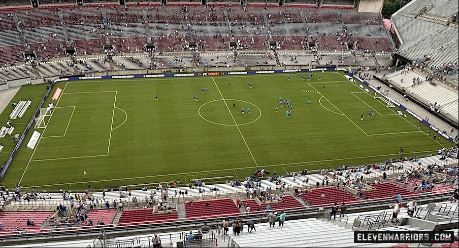 Grass field in Ohio Stadium