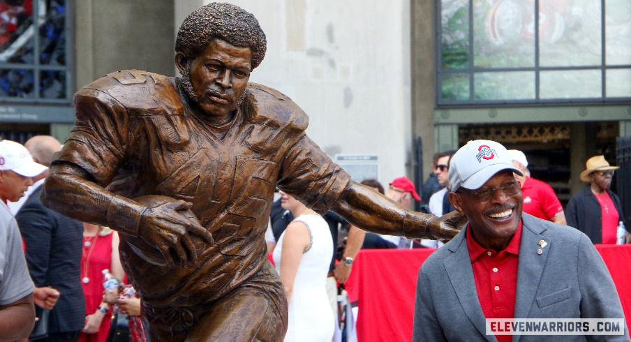 Archie Griffin and his statue