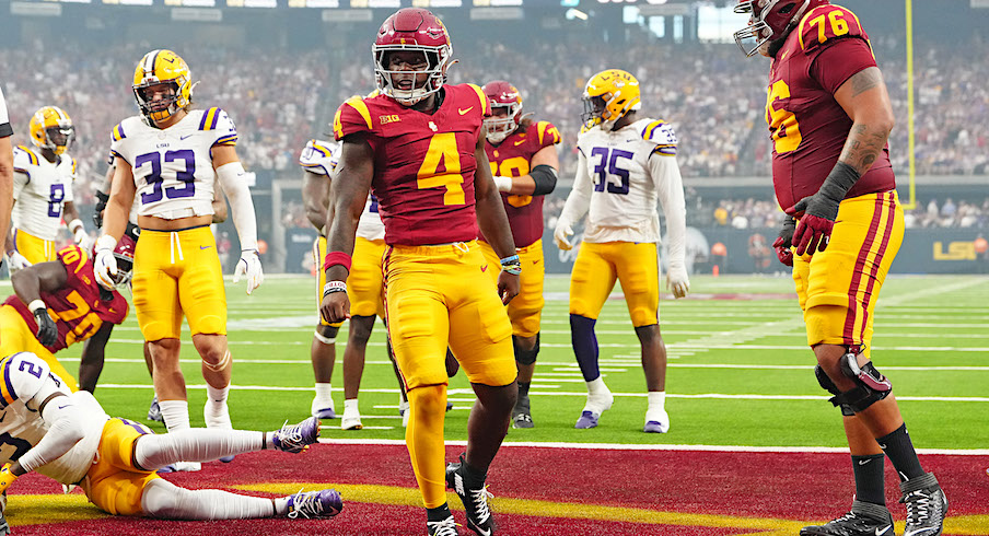 USC’s Woody Marks scoring a touchdown in the Trojans’ win over LSU.