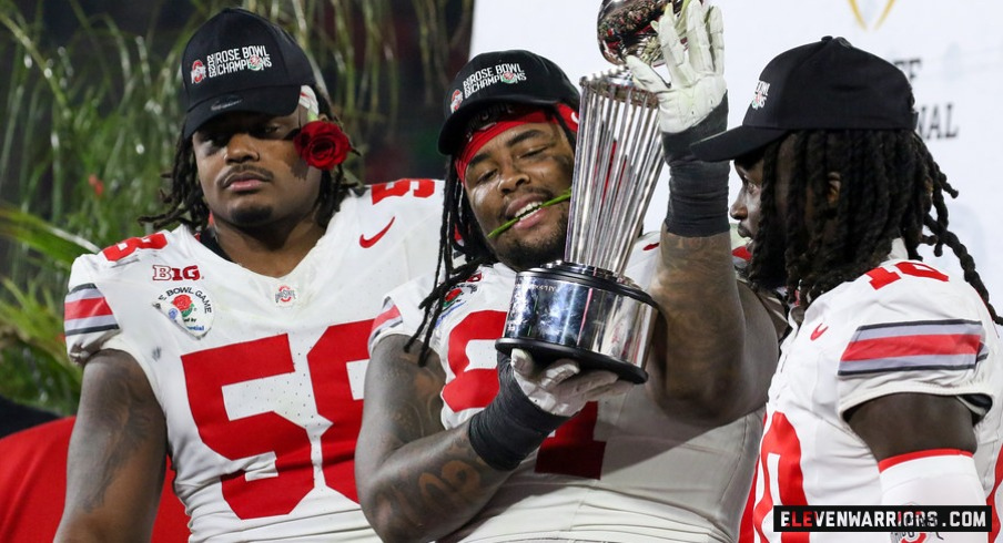 Ty Hamilton and Tyleik Willams celebrate their Rose Bowl win